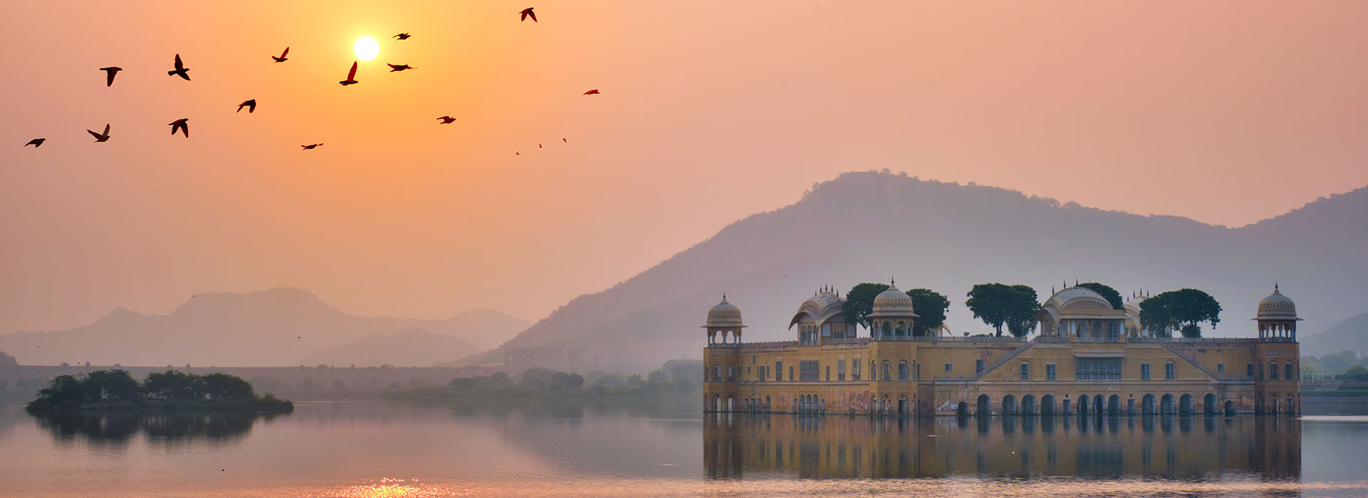 rajasthan travel & trade links